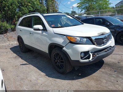 5XYKUDA28DG****** 2013 Kia Sorento