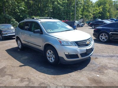 1GNKVFKD3HJ****** 2017 Chevrolet Traverse