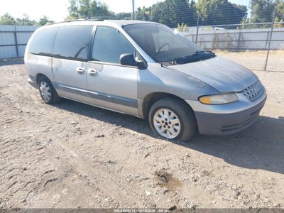 1C4GJ44G0YB****** 2000 Chrysler Grand Voyager
