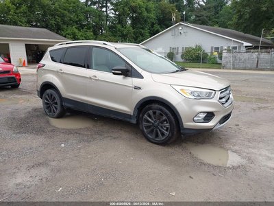1FMCU9JD1HU****** 2017 Ford Escape