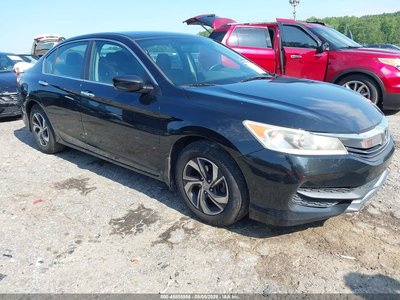 1HGCR2F3XHA****** 2017 Honda Accord