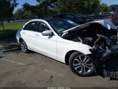 WDDWF4KB6GR****** 2016 Mercedes-Benz C 300