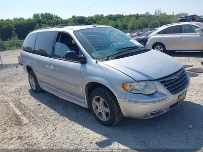 2007 Chrysler Town & Country