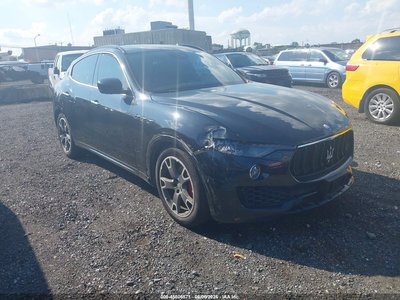 ZN661XUS6HX****** 2017 Maserati Levante