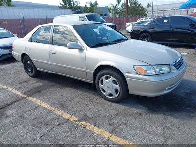 2001 Toyota Camry