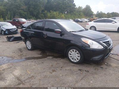 2019 Nissan Versa