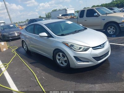 KMHDH4AE5FU****** 2015 Hyundai Elantra