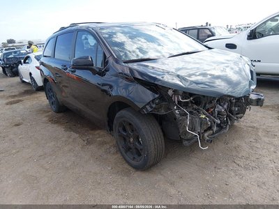 5TDCSKFC3SS****** 2025 Toyota Sienna