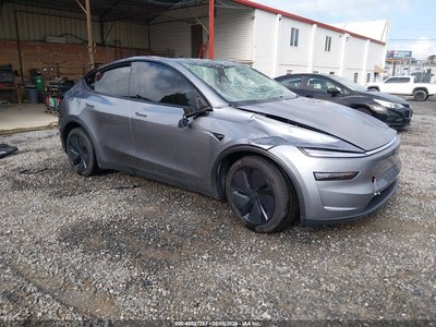 7SAYGDEDXTA****** 2026 Tesla Model Y