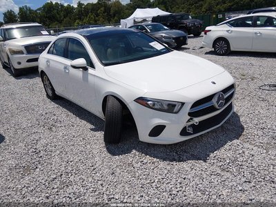 WDD3G4EB6KW****** 2019 Mercedes-Benz A-Class