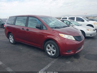 5TDKA3DC1CS****** 2012 Toyota Sienna