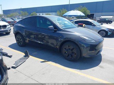7SAYGDED5SF****** 2025 Tesla Model Y