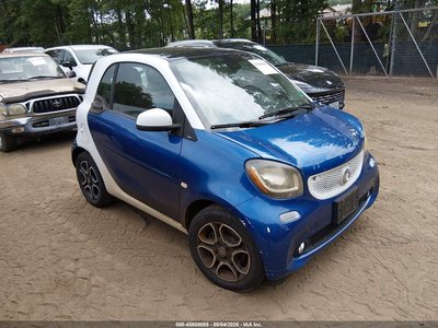 WMEFJ5DA8GK****** 2016 Smart Fortwo