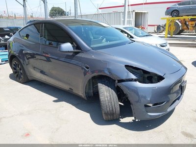 7SAYGDEE3PA****** 2023 Tesla Model Y