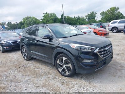 KM8J33A21GU****** 2016 Hyundai Tucson