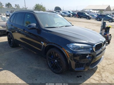 5YMKT6C56J0****** 2018 BMW X5