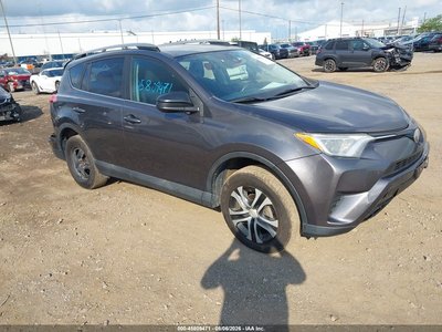 2T3BFREV1HW****** 2017 Toyota RAV4