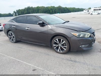 2016 Nissan Maxima