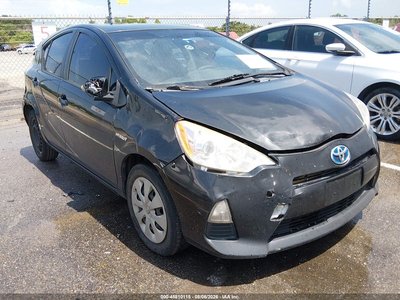 2014 Toyota Prius C