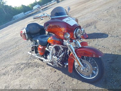 1HD1PR815AB****** 2010 Harley-Davidson Flhtcuse5