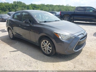 2017 Toyota Yaris