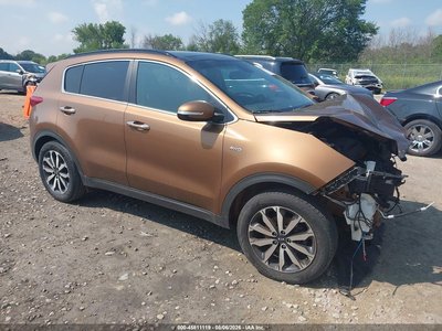 KNDPNCACXJ7****** 2018 Kia Sportage