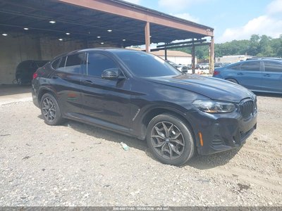5UX43DT03R9****** 2024 BMW X4