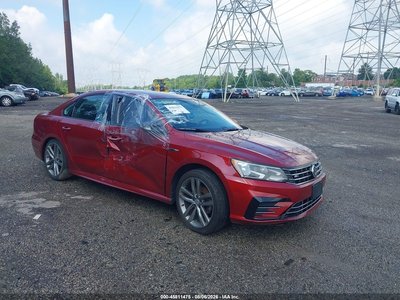 1VWAA7A33JC****** 2018 Volkswagen Passat