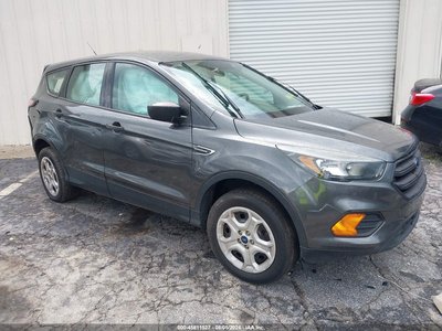 1FMCU0F76JU****** 2018 Ford Escape