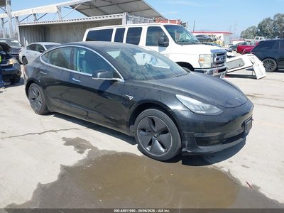 5YJ3E1EA3JF****** 2018 Tesla Model 3