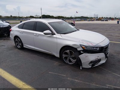 1HGCV1F47JA****** 2018 Honda Accord