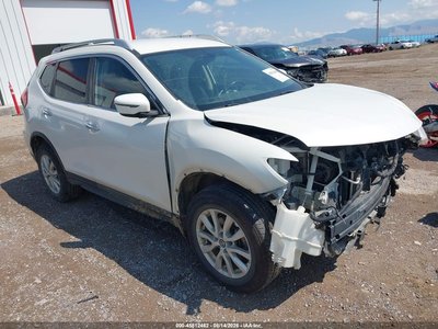 KNMAT2MV7HP****** 2017 Nissan Rogue