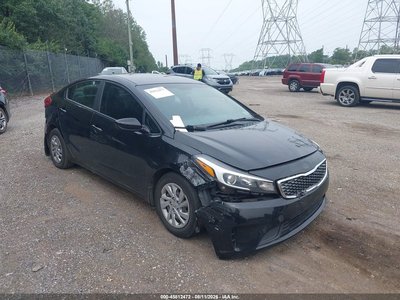 3KPFL4A73HE****** 2017 Kia Forte