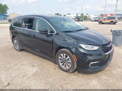 2C4RC1L79PR****** 2023 Chrysler Pacifica Hybrid