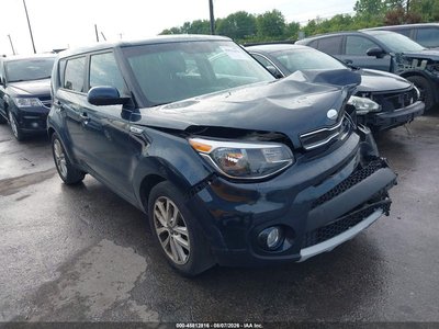 KNDJP3A51K7****** 2019 Kia Soul