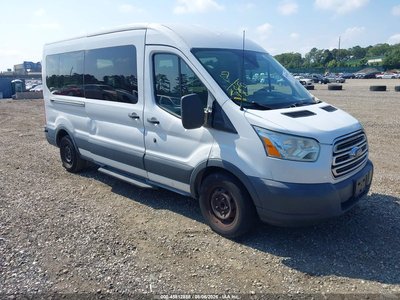 1FBZX2CM3GK****** 2016 Ford Transit-350