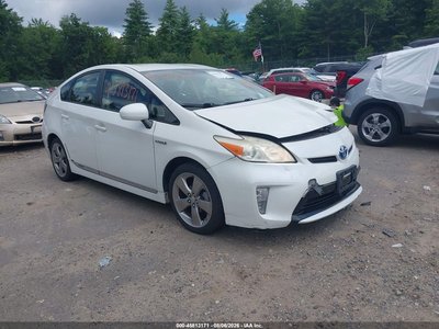 JTDKN3DU8D5****** 2013 Toyota Prius
