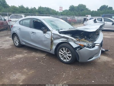 3MZBN1K78HM****** 2017 Mazda 3