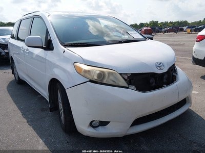 5TDYK3DC4DS****** 2013 Toyota Sienna