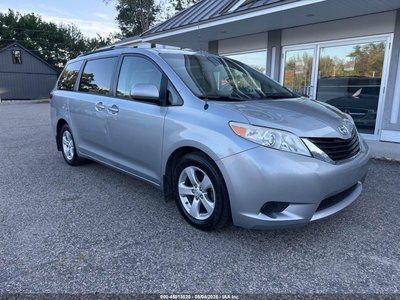 2014 Toyota Sienna