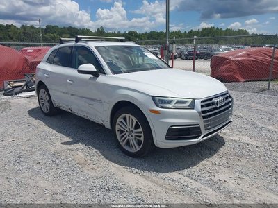 WA1BNAFY6K2****** 2019 Audi Q5