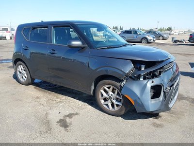 KNDJ23AU4M7****** 2021 Kia Soul