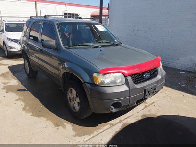 1FMYU02Z55K****** 2005 Ford Escape