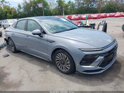 2024 Hyundai Sonata Hybrid