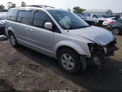 2D4RN5D1XAR****** 2010 Dodge Grand Caravan