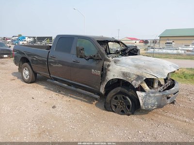 3C6UR5HJ4JG****** 2018 RAM 2500