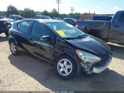 JTDKDTB30C1****** 2012 Toyota Prius C