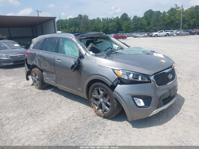 5XYPKDA55GG****** 2016 Kia Sorento