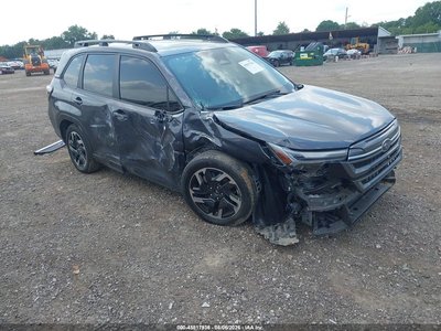 JF2SLSRD0SH****** 2025 Subaru Forester
