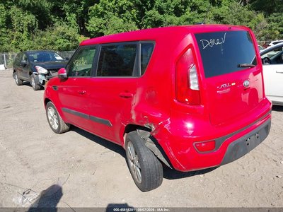KNDJT2A60D7****** 2013 Kia Soul